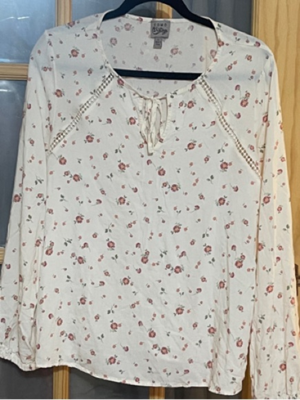 181. Como Vintage Cream Blouse with Pink Floral Print